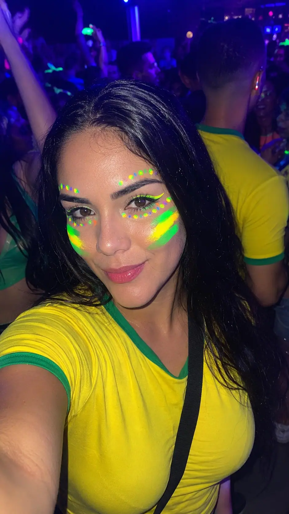 Brazil Neon UV Face Paint Party world cup ai makeup filter example