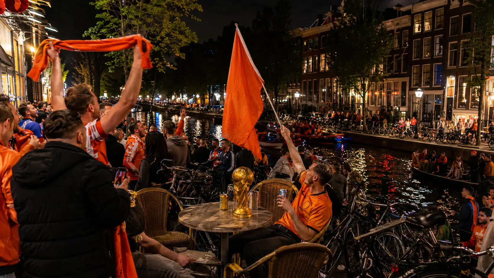 Netherlands Canal Trophy Night world cup trophy AI prompt example